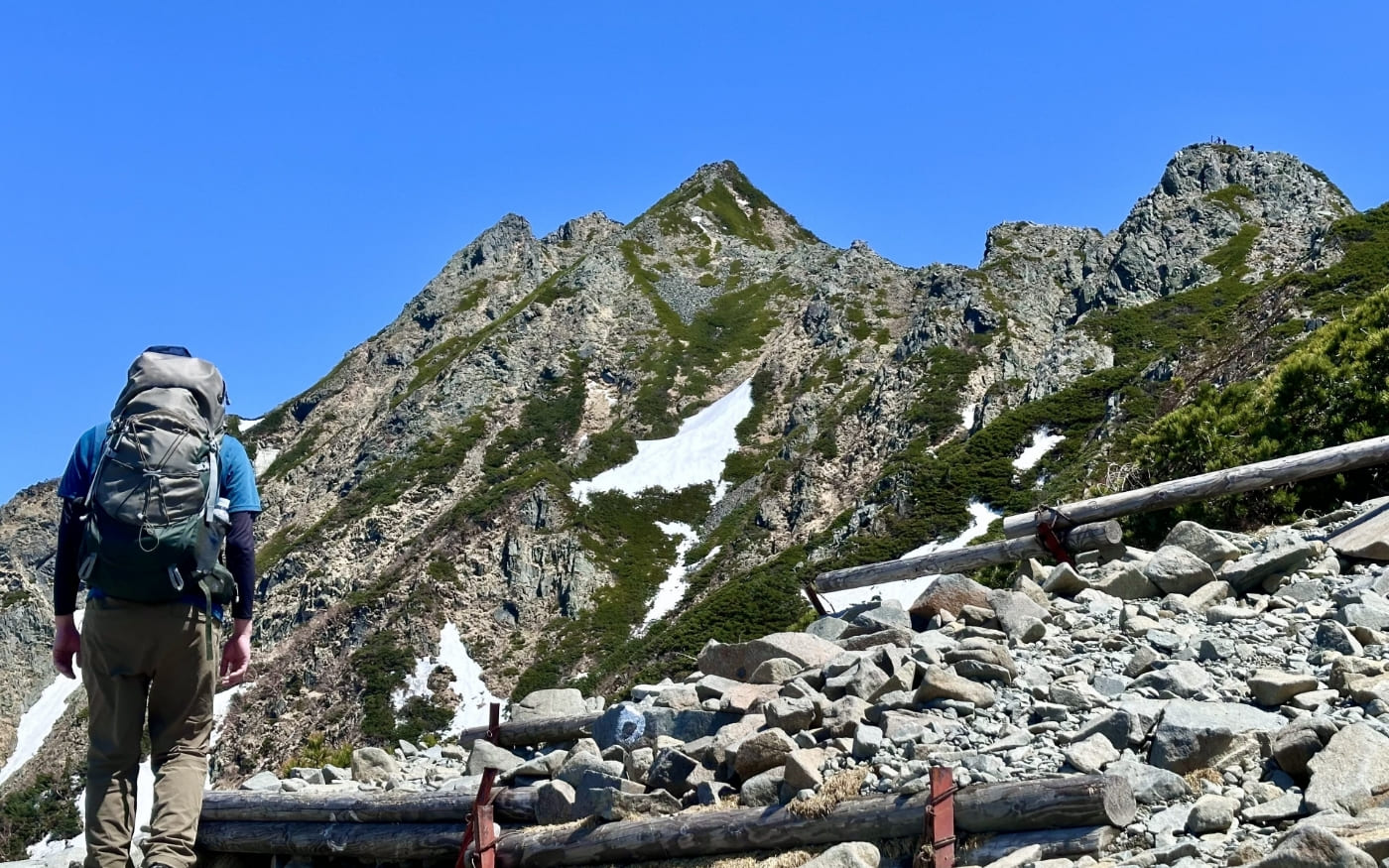 登山コーディネーター